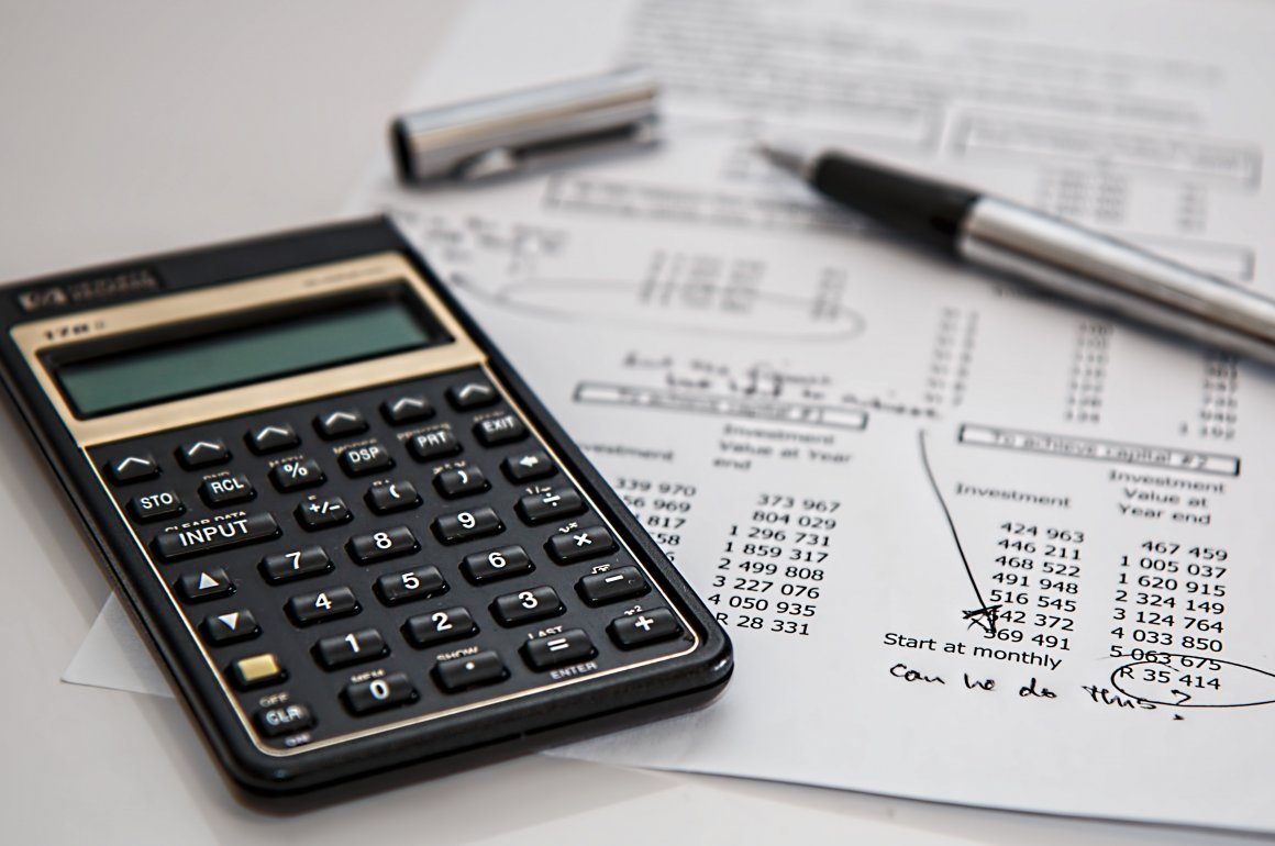Como não se apertar financeiramente para poder pagar 13º dos seus funcionários
